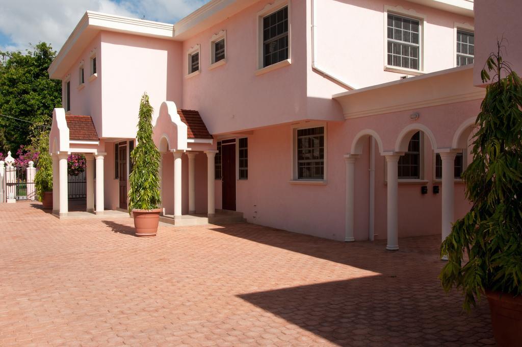 Sandy Bliss Condominiums Saint James Esterno foto