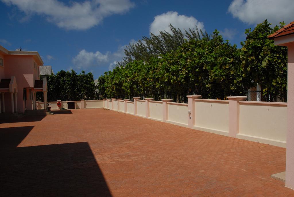Sandy Bliss Condominiums Saint James Esterno foto